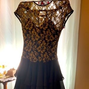 Size eight black dress, late edition